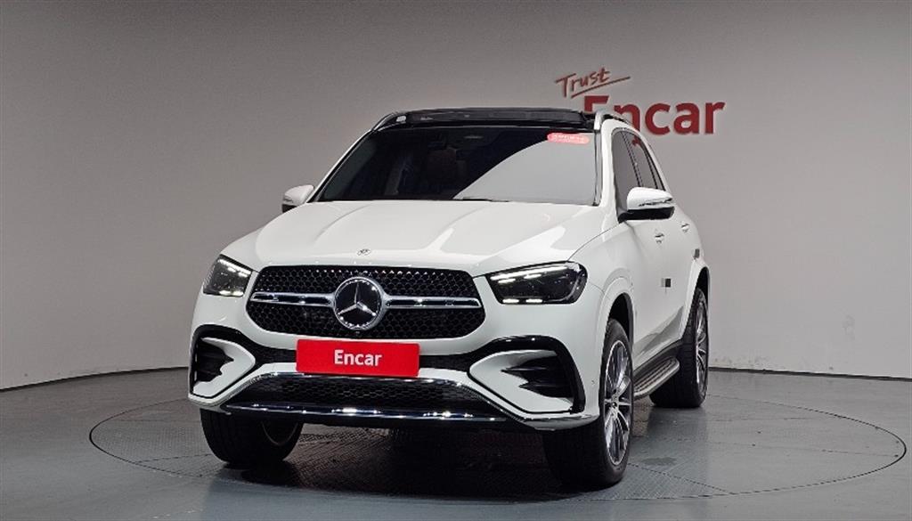 Mercedes Benz GLE Class - Vista 3