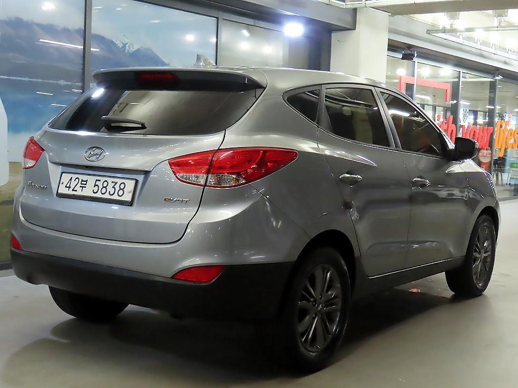 HYUNDAI Tucson - Vista 4