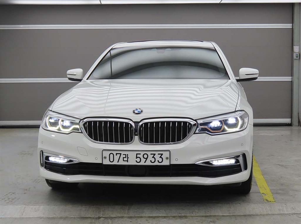 BMW 5 Series - Vista 2