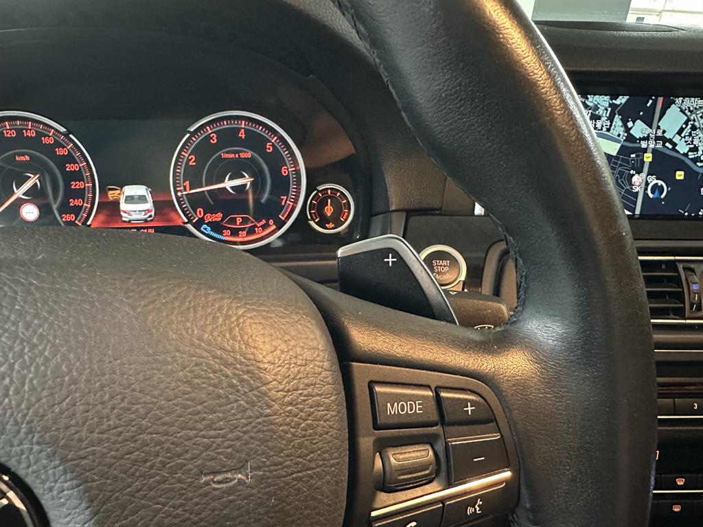 BMW 5 Series 2015 Negro - Importación desde Corea - HF Imports Iquique - Foto 15