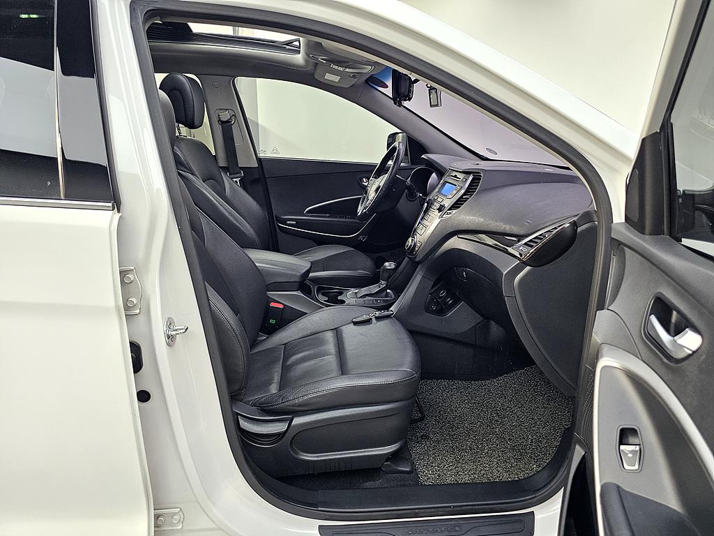 HYUNDAI Santa Fe - Vista 11
