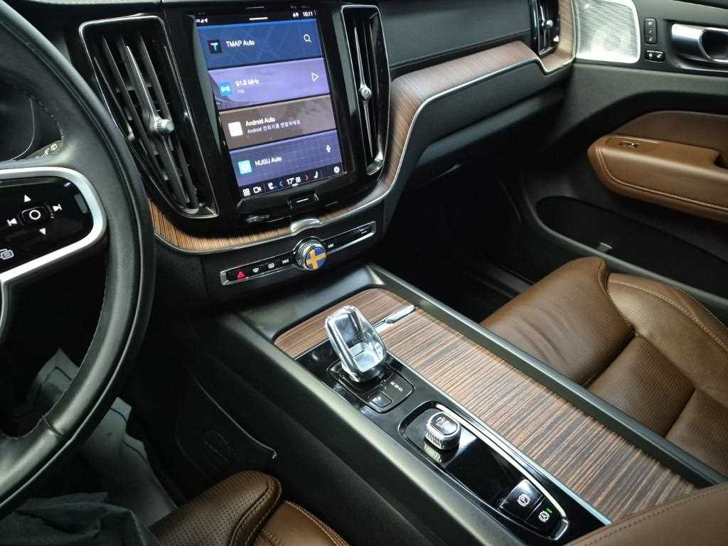 Volvo XC60 - Vista 10