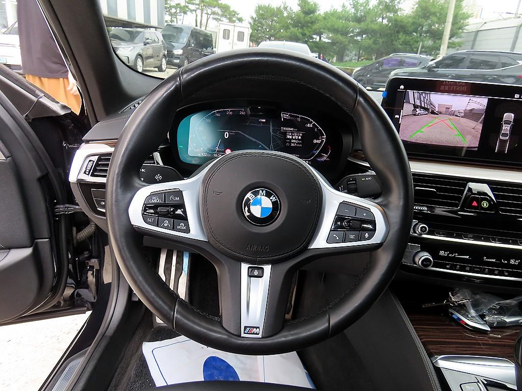 BMW 5 Series - Vista 8