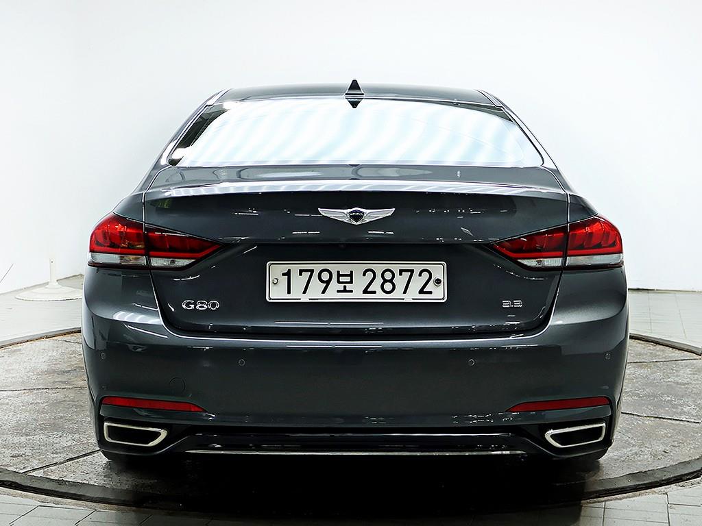 Genesis G80 - Vista 5
