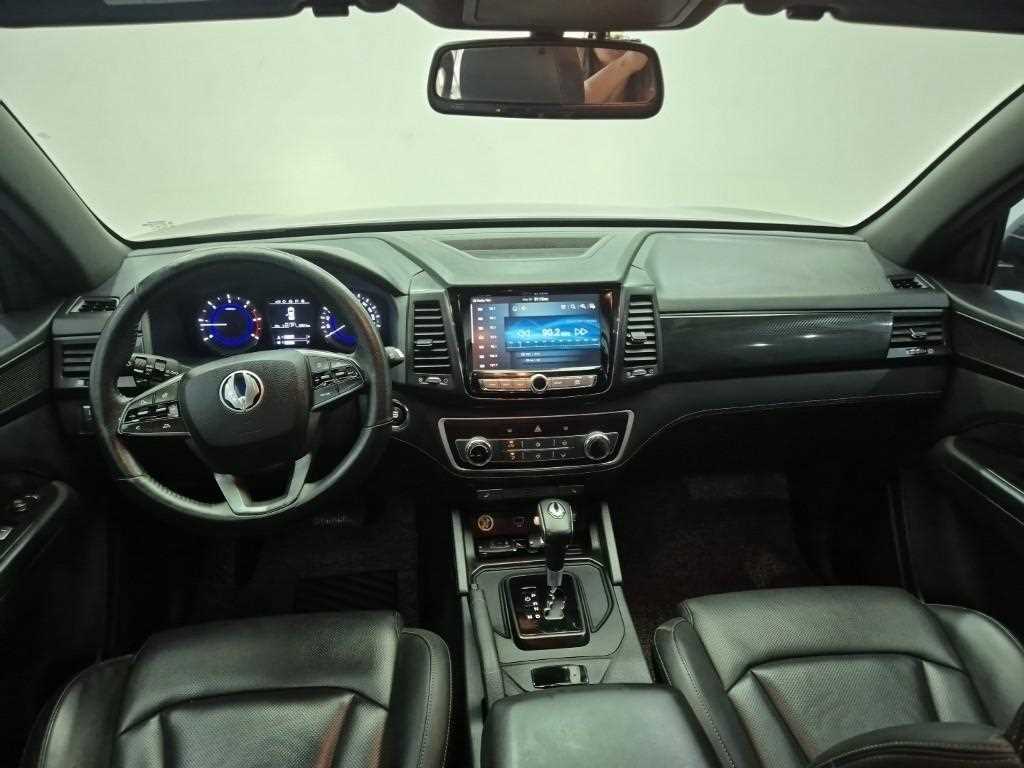 Ssangyong Rexton - Vista 7