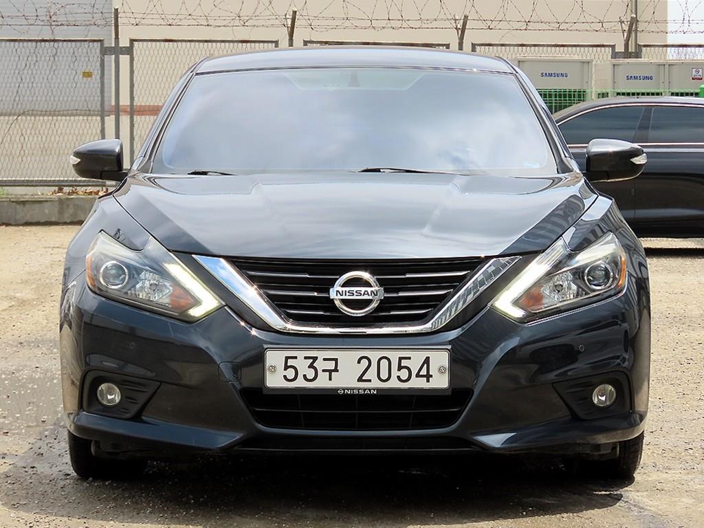 Nissan Altima 2017 Azul - Importación desde Corea - HF Imports Iquique - Foto 1