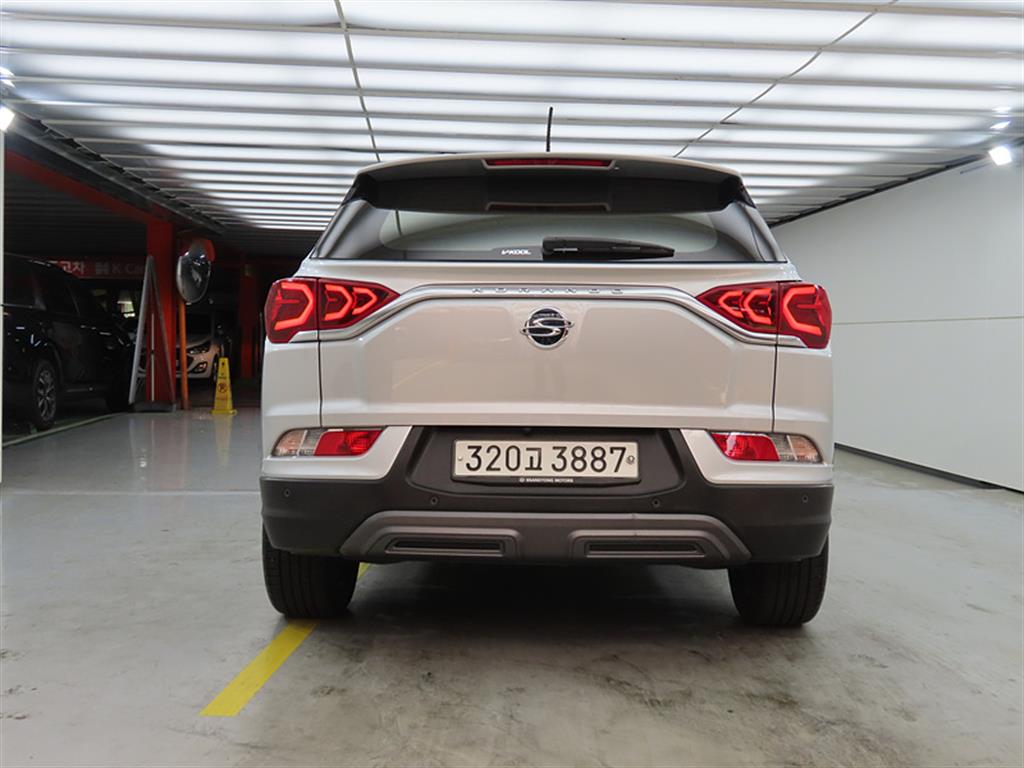 Ssangyong Korando - Vista 3