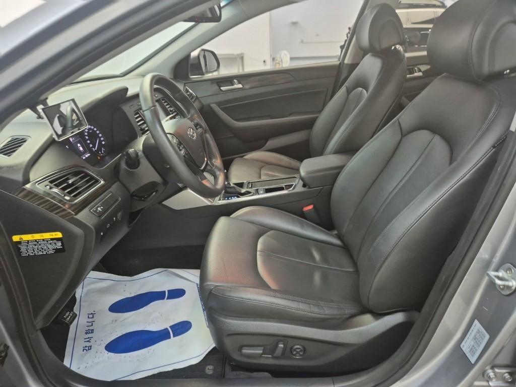 HYUNDAI Sonata - Vista 11