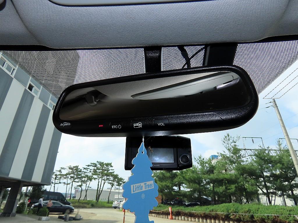 Toyota Prius 2017 Gris - Importación desde Corea - HF Imports Iquique - Foto 15