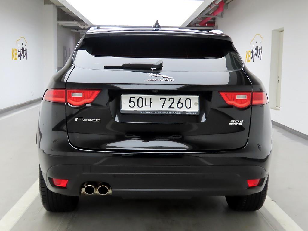 Jaguar F-PACE - Vista 3