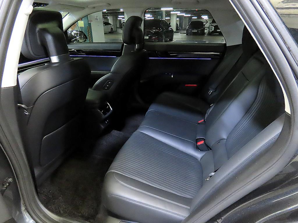 HYUNDAI Grandeur - Vista 7