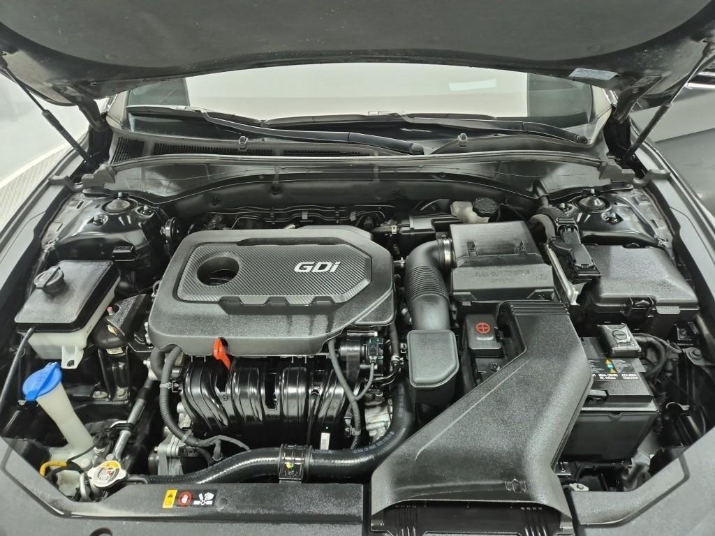 HYUNDAI Grandeur - Vista 5