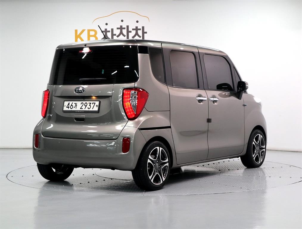 KIA Ray - Vista 3