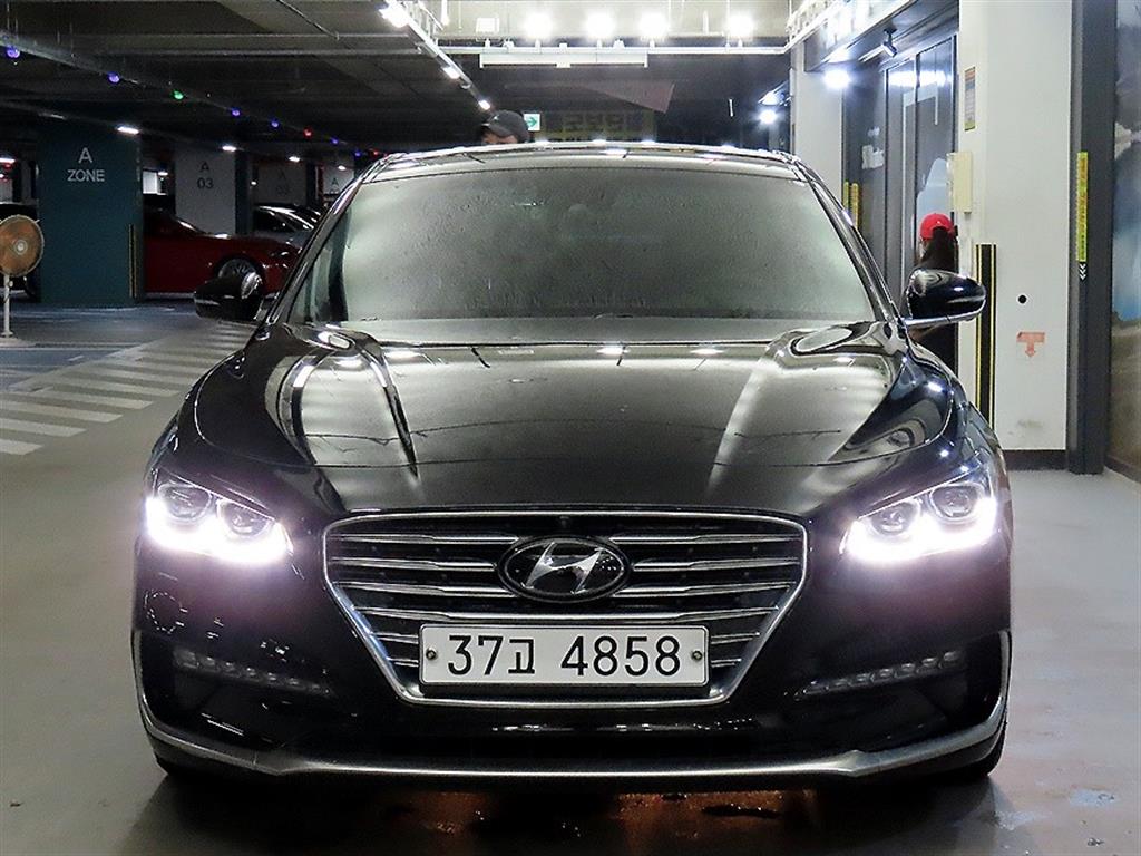 HYUNDAI Grandeur 2018 Negro - Importación desde Corea - HF Imports Iquique - Foto 1