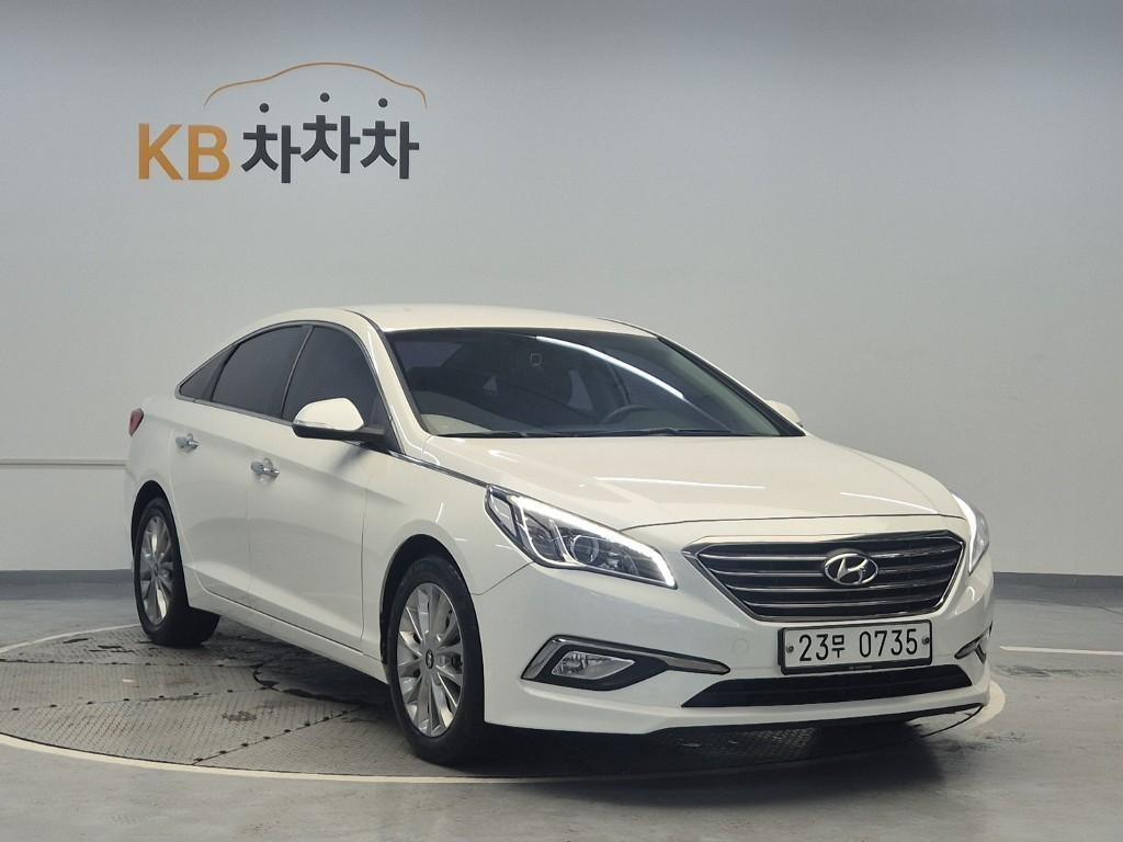 HYUNDAI Sonata - Vista 4