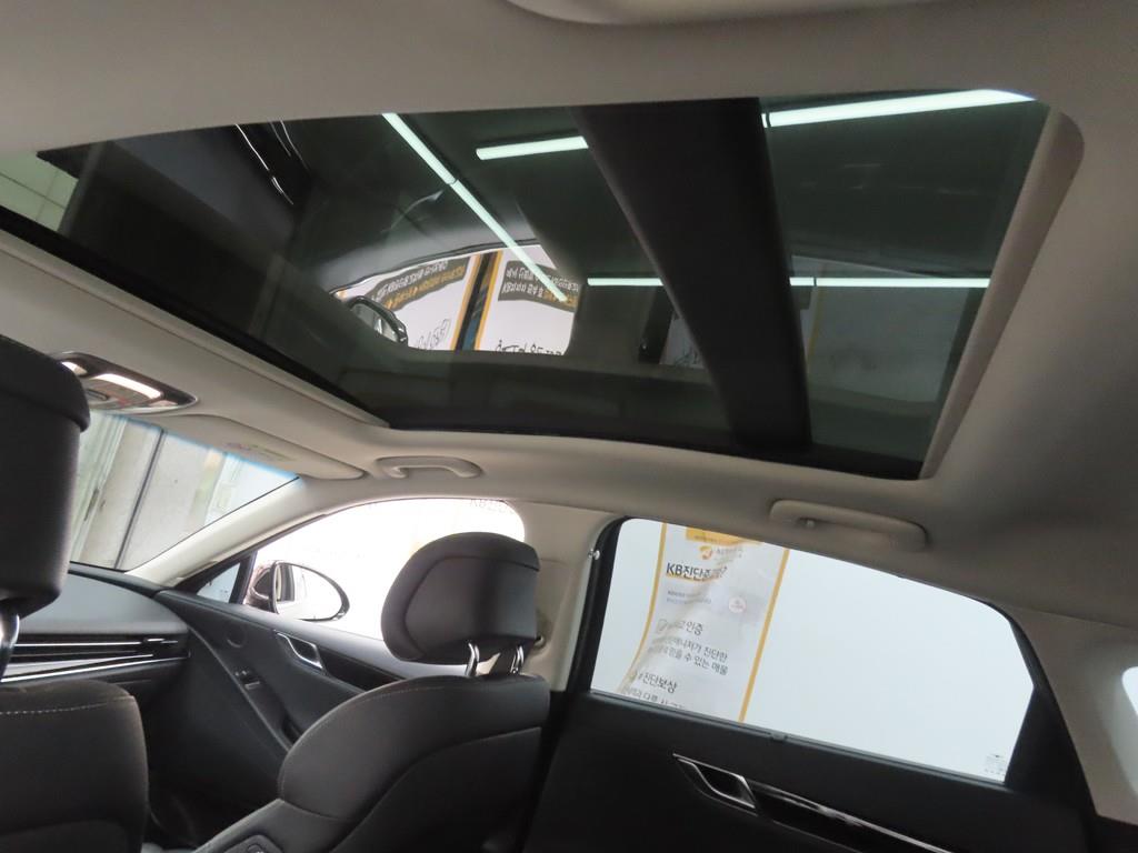 Genesis G80 2021 Negro - Importación desde Corea - HF Imports Iquique - Foto 17