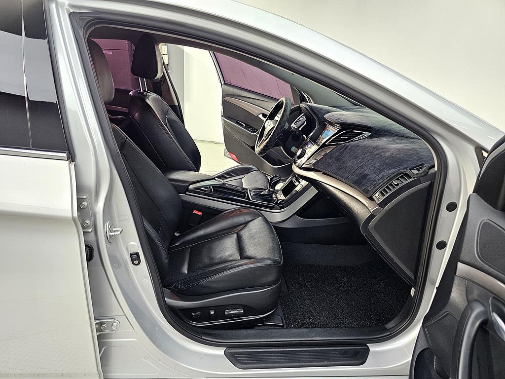 HYUNDAI i40 - Vista 11