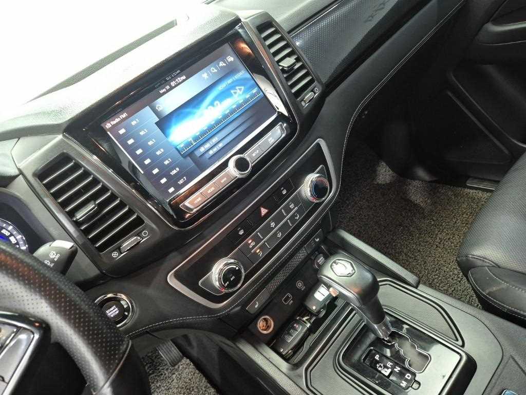 Ssangyong Rexton - Vista 10