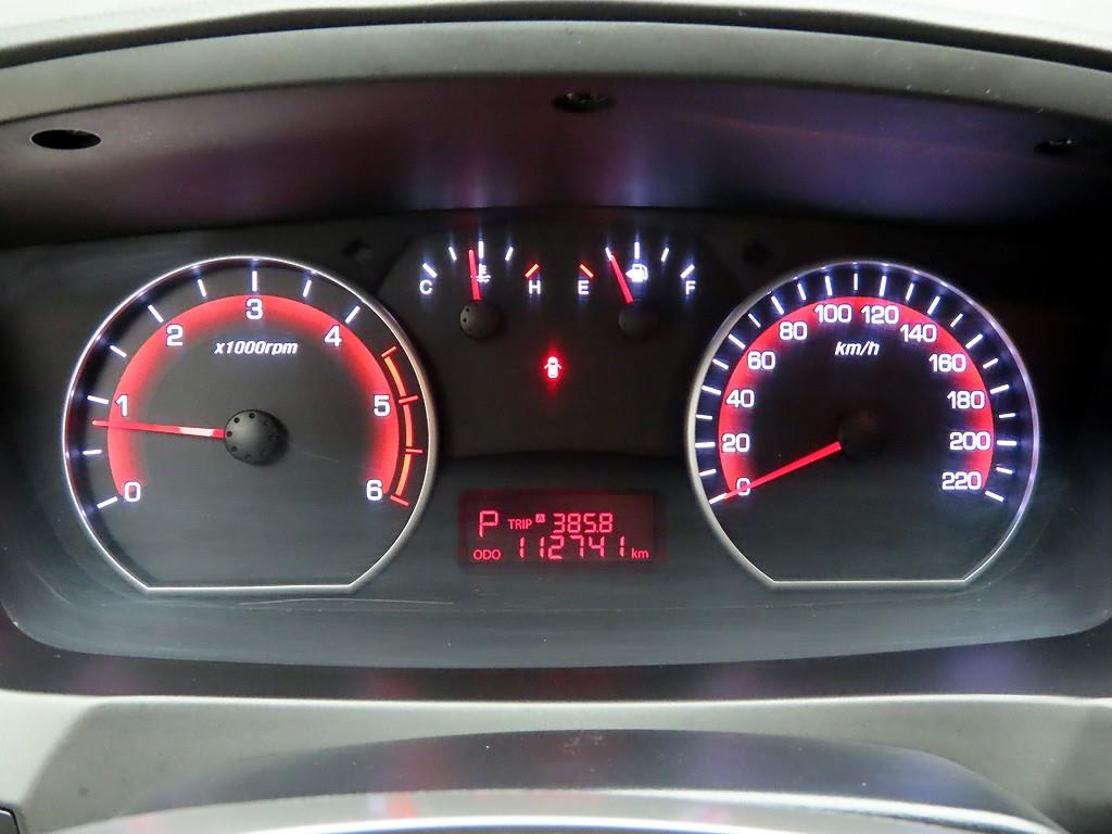 Ssangyong Korando - Vista 6