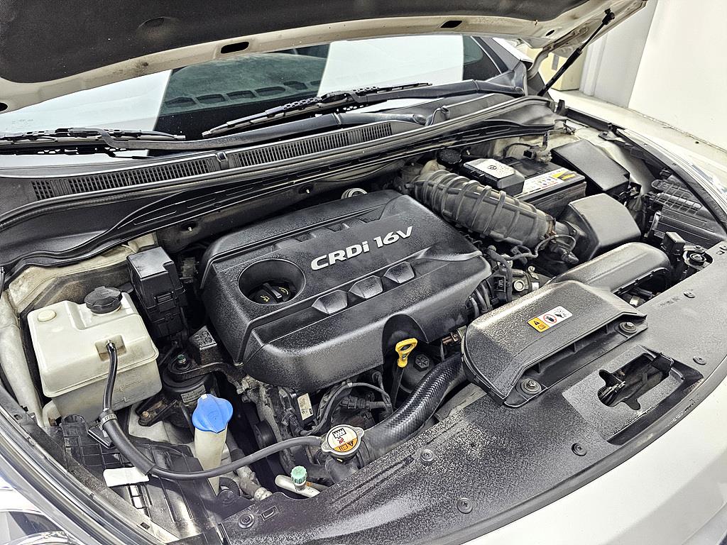 HYUNDAI i40 - Vista 6