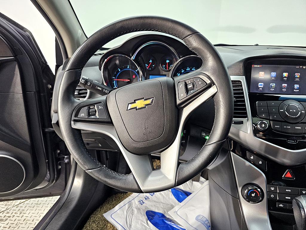 Chevrolet Cruise - Vista 12