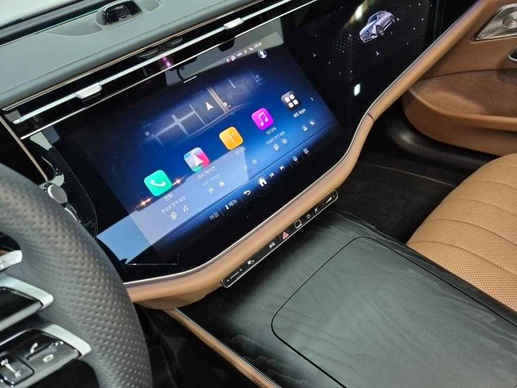 Mercedes Benz E class - Vista 10
