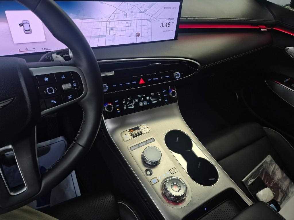 Genesis GV70 - Vista 10