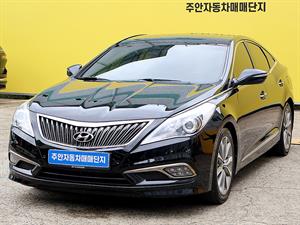 HYUNDAI Grandeur - Vista 4