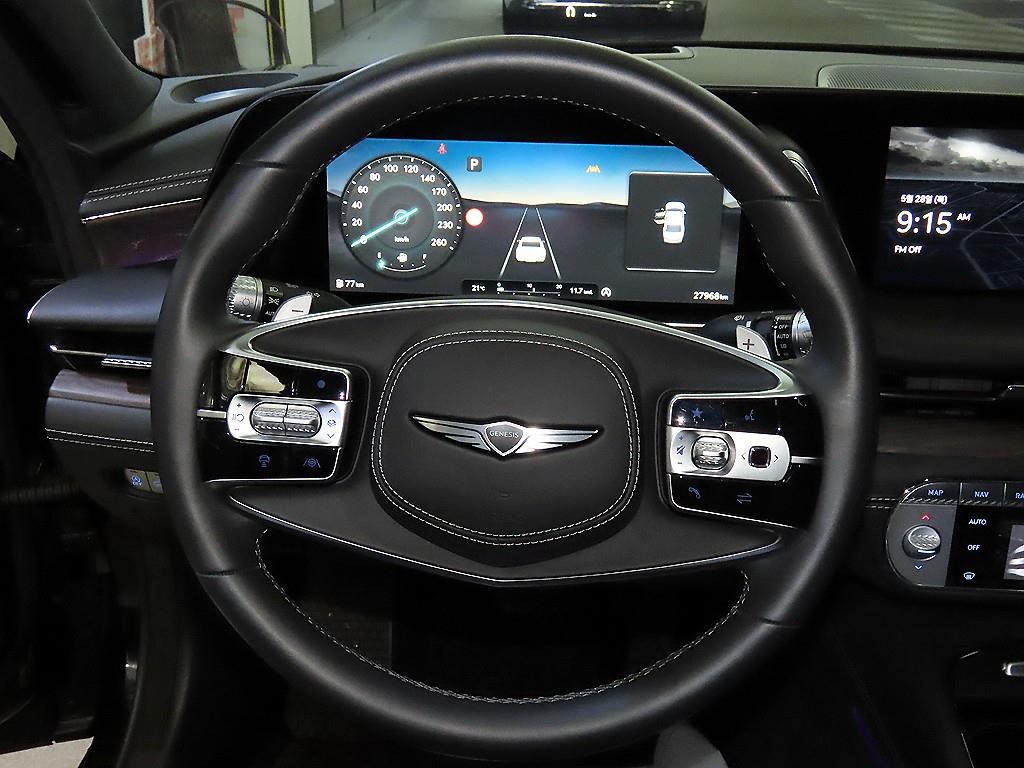 Genesis G90 - Vista 8