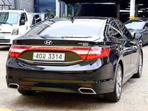 HYUNDAI Grandeur - Vista 8