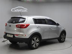 KIA Sportage - Vista 8