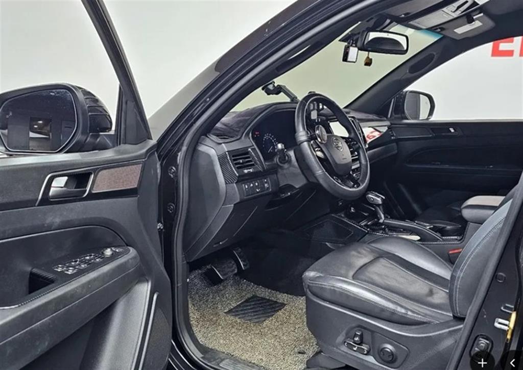Ssangyong Rexton 2021 Negro - Importación desde Corea - HF Imports Iquique - Foto 15