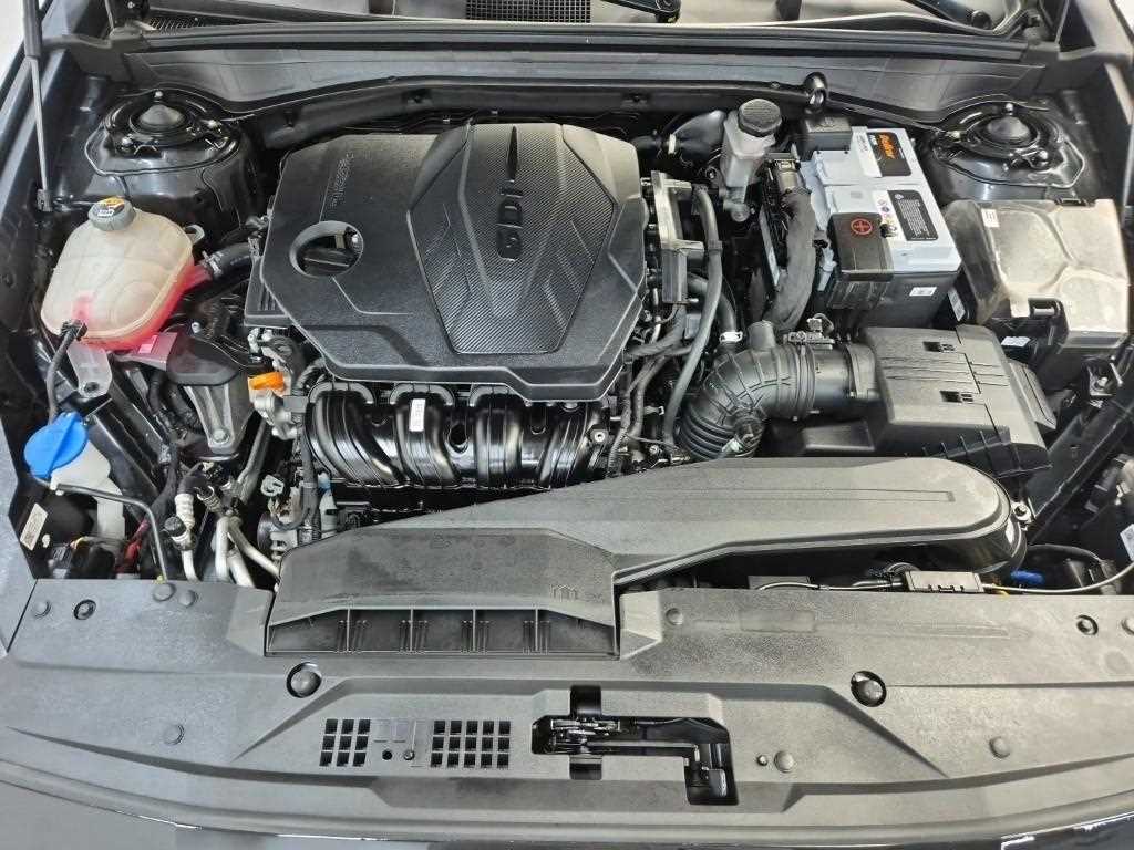 KIA K8 - Vista 5