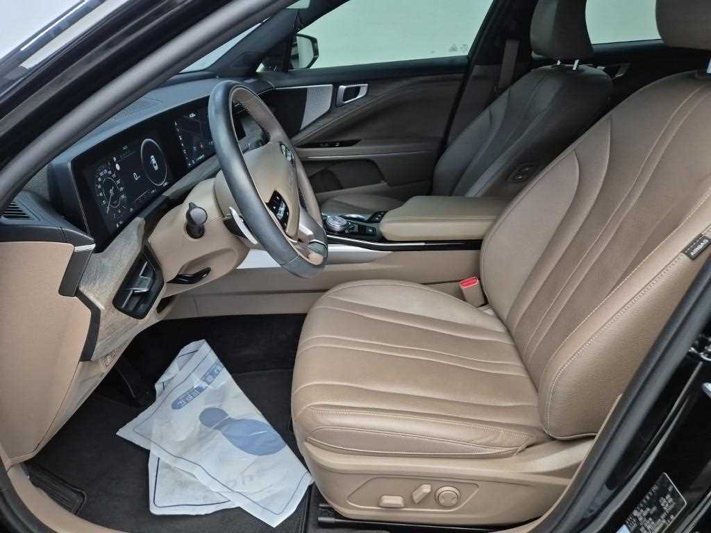 KIA K8 - Vista 11