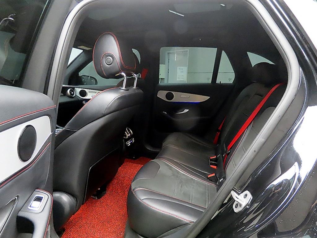 Mercedes Benz GLC Class - Vista 6