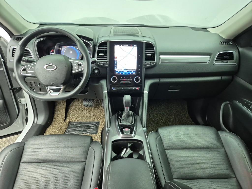 SAMSUNG QM6 - Vista 5