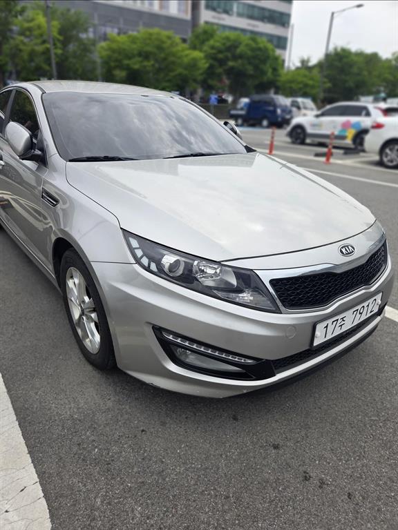 KIA K5 - Vista 2