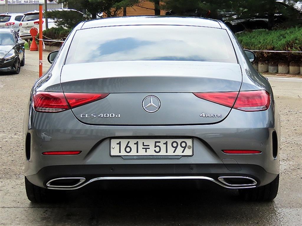 Mercedes Benz CLS Class - Vista 4