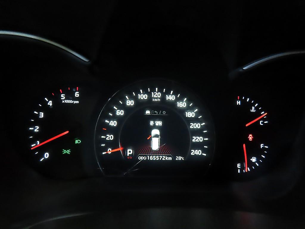 KIA Sorento - Vista 9