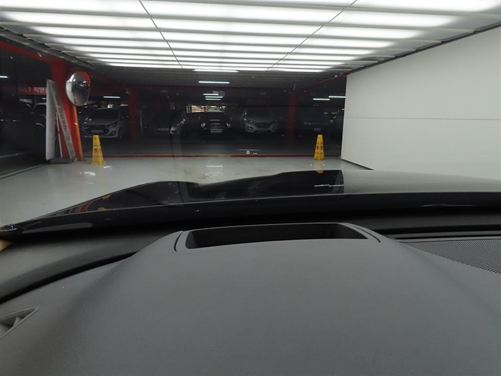 KIA K9 - Vista 10