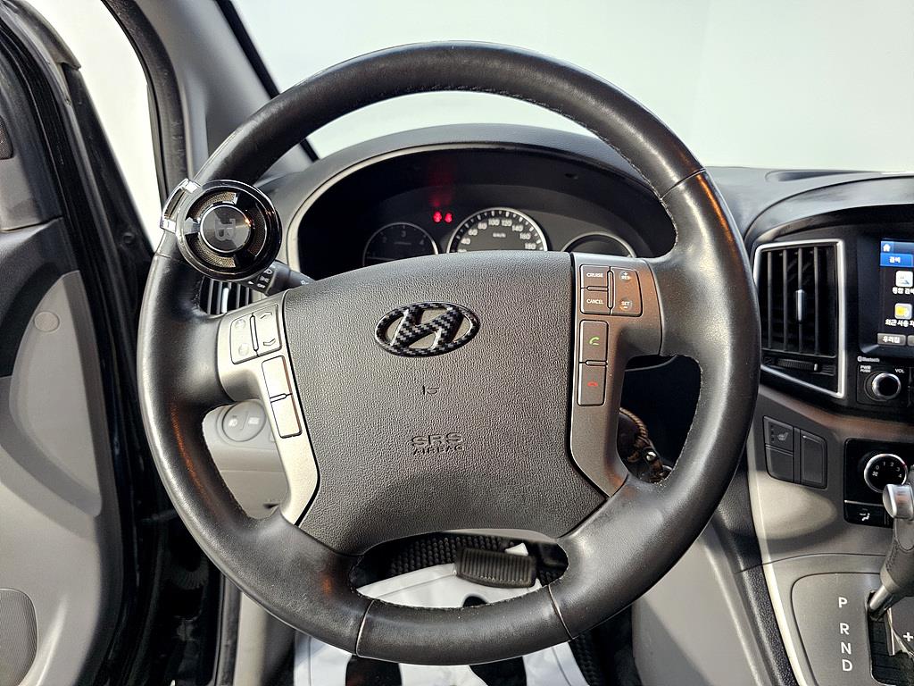 HYUNDAI Starex 2017 Negro - Importación desde Corea - HF Imports Iquique - Foto 16