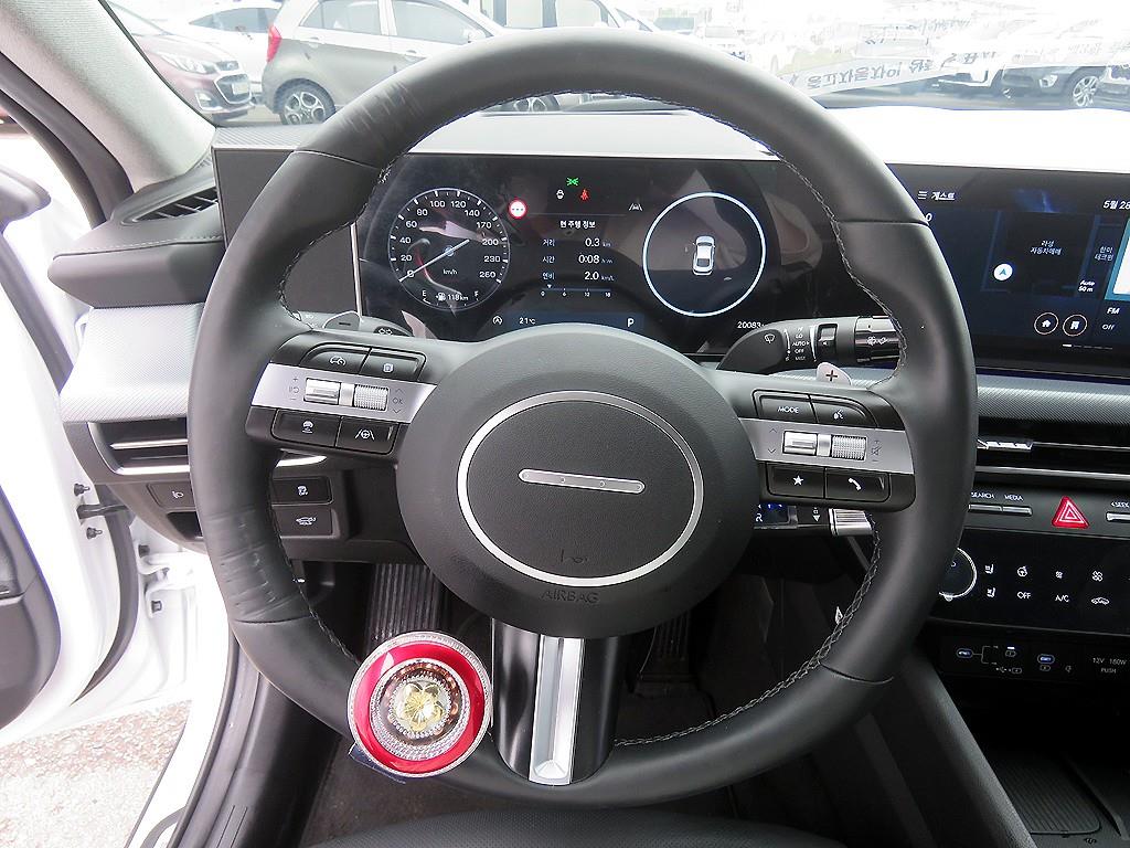 HYUNDAI Sonata - Vista 10