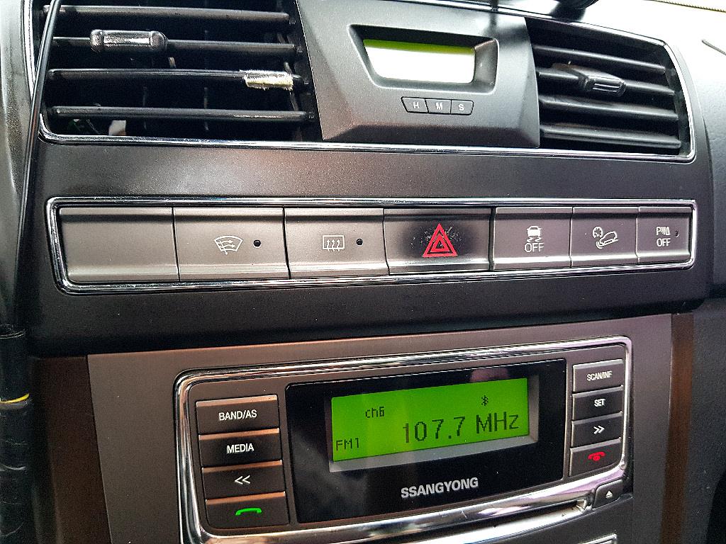 Ssangyong Rexton - Vista 12