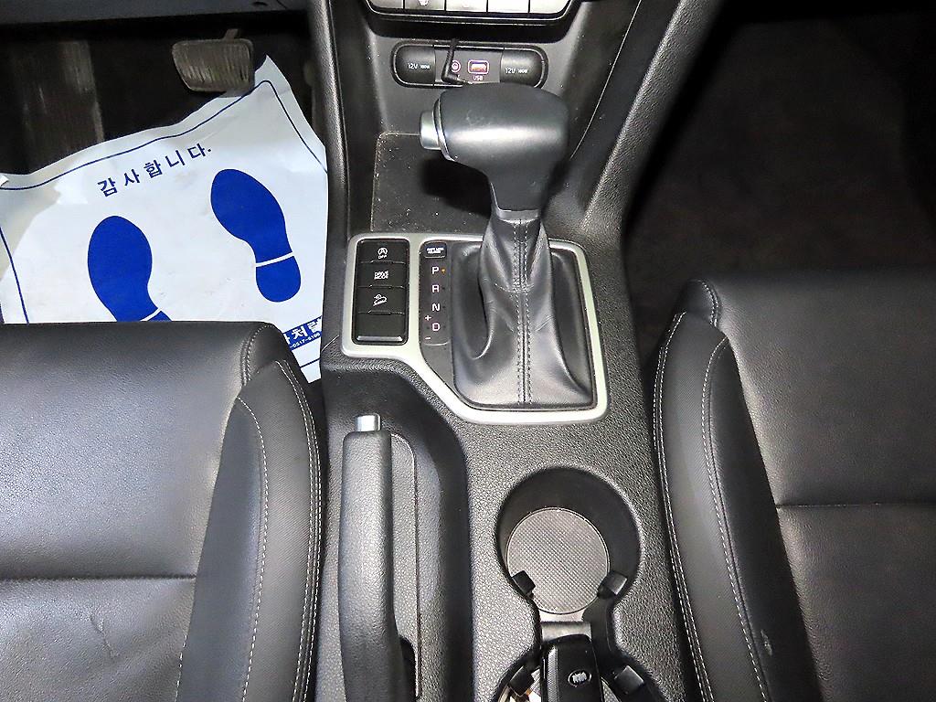KIA Sportage - Vista 12