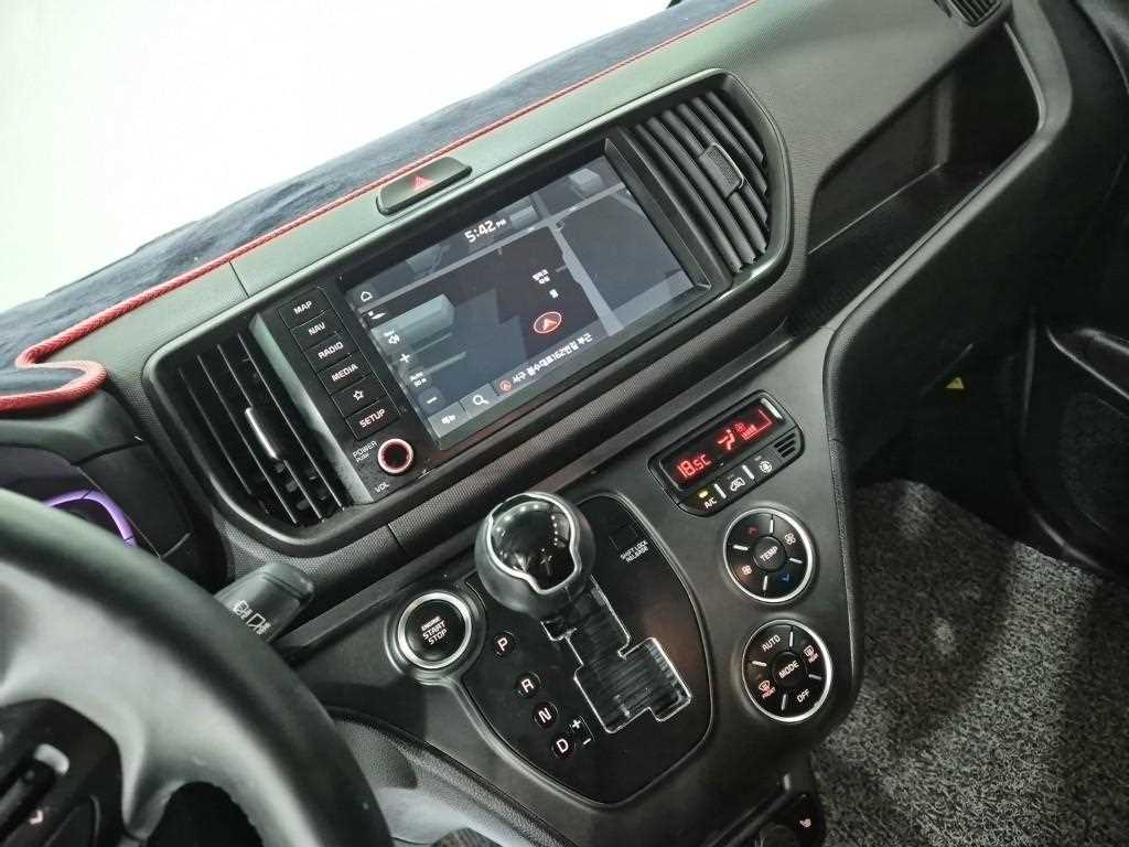 KIA Ray - Vista 10