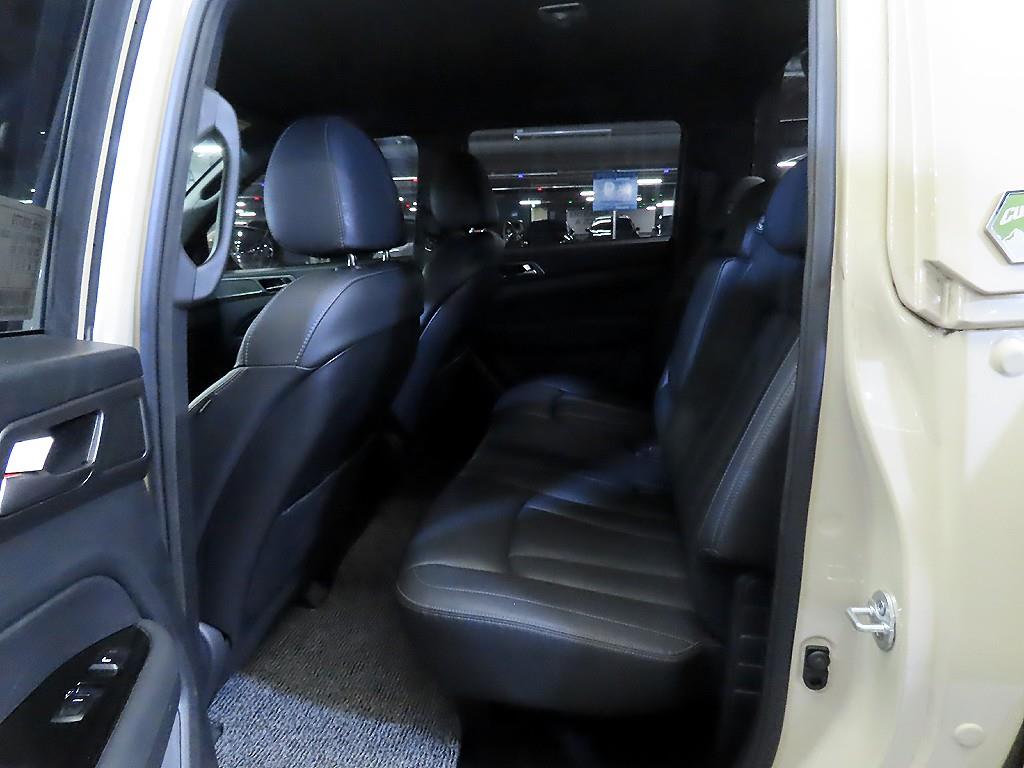 Ssangyong Rexton - Vista 7