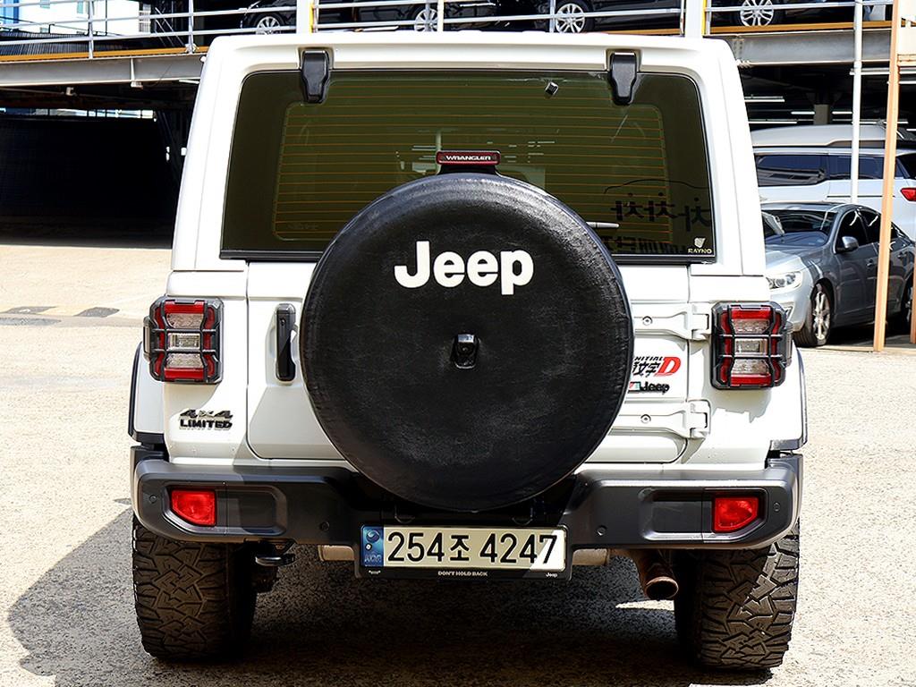 Jeep Wrangler - Vista 5