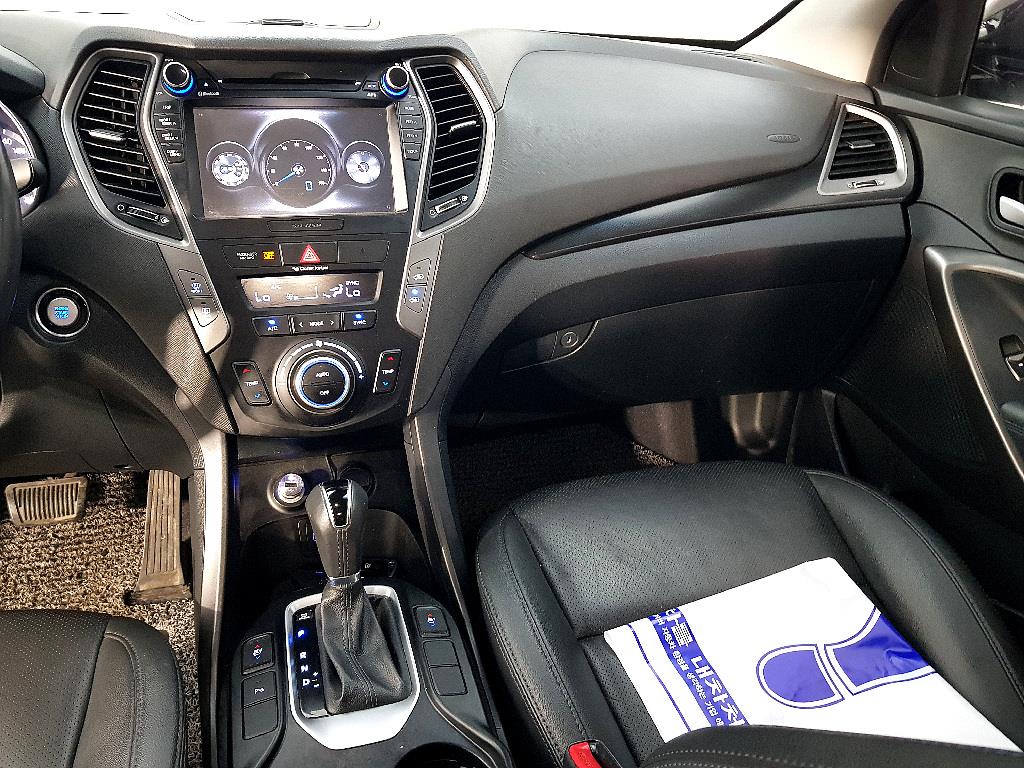HYUNDAI Santa Fe - Vista 10