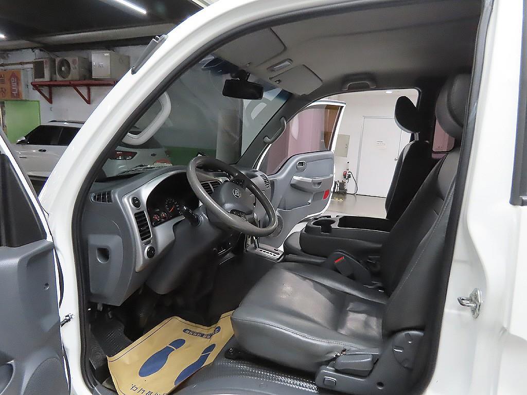 Small Truck Freezer Box(Low Deck) 2018 Blanco - Importación desde Corea - HF Imports Iquique - Foto 12