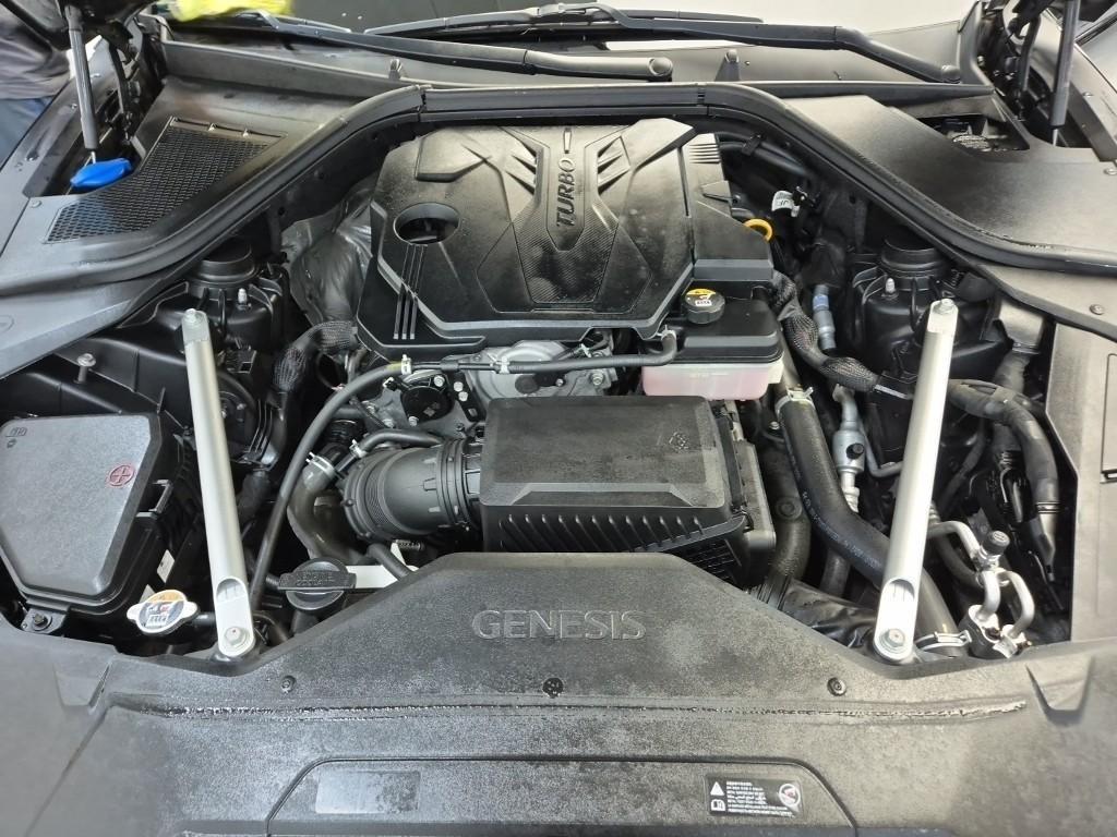 Genesis G80 - Vista 5